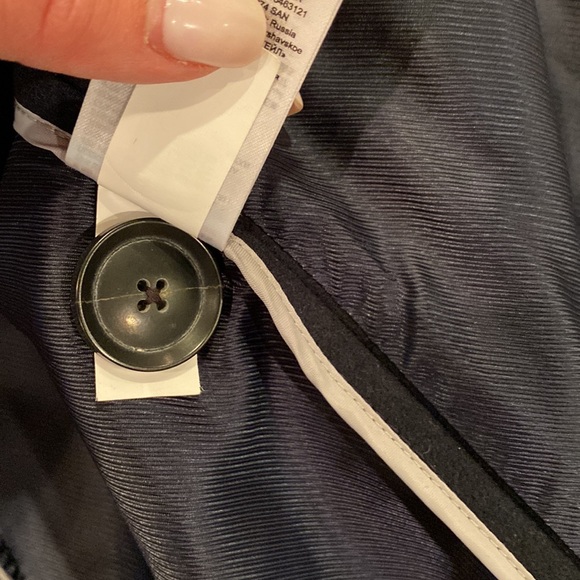 Woman navy Banana Republic Coat - Picture 5 of 7